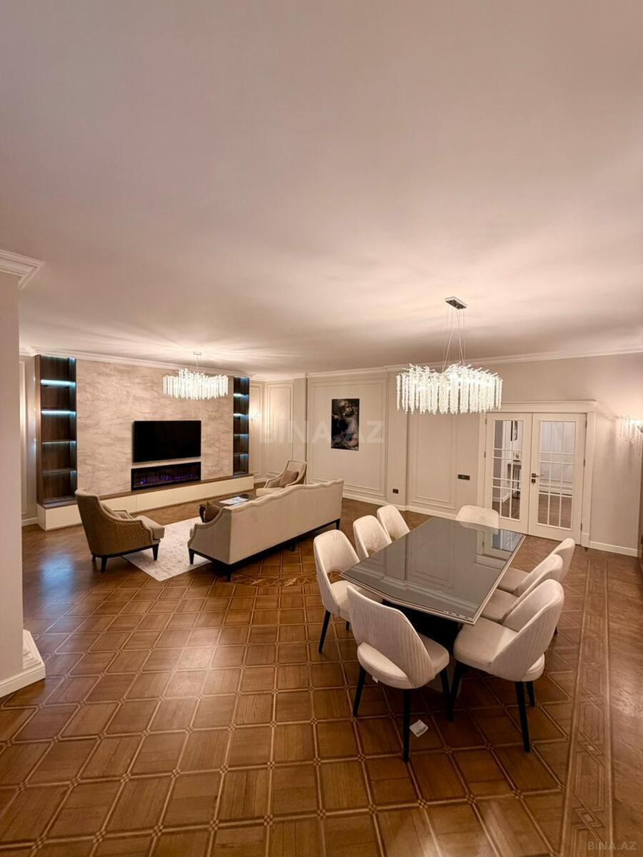 A spacious 4-room apartment with a total area of 235 m² is offered for rent in the building  close to 28 mall and 28 may metro station.