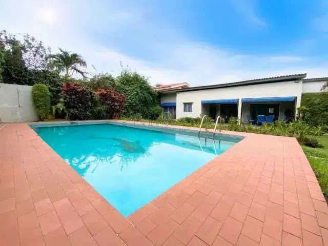 À VENDRE – VILLA BASSE 5 PIÈCES 📍 Aux 2 Plateaux Vallon, non loin de la Maison Palmier