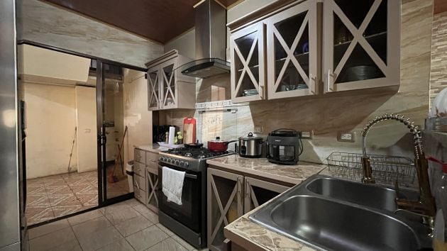 FOR SALE: 2-STORY HOME FRONTING INTER-AMERICAN HIGHWAY, PEREZ ZELEDON
