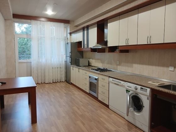1 BDR apt close to Turkiye embassy & 28 MAY metro