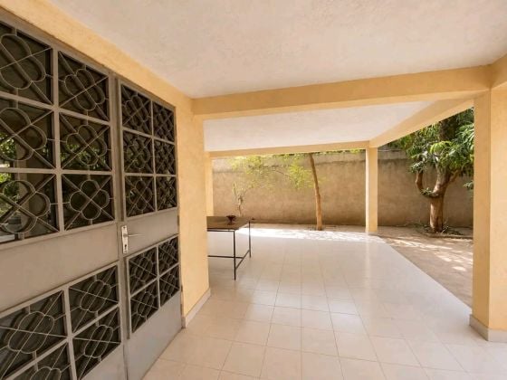 Une #villa de 03 chambres salon + 02 #dépendances bâties sur ...