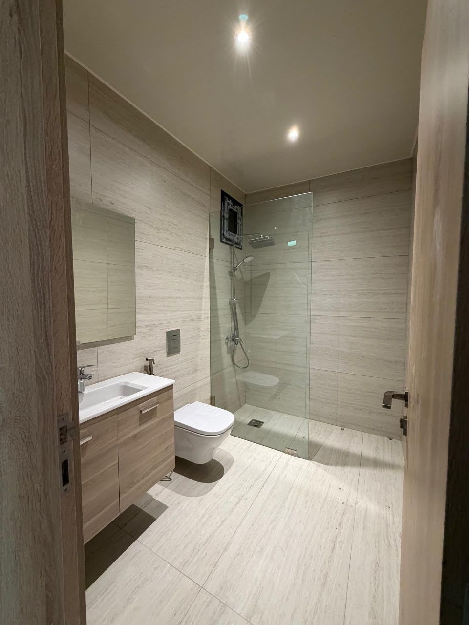 APPARTEMENT A VENDRE DE TYPE F4 MARCORY ZONE4 BOULEVARD DE MARSEILLE 