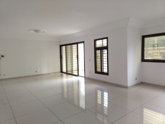 Appartement de type T4 en location 