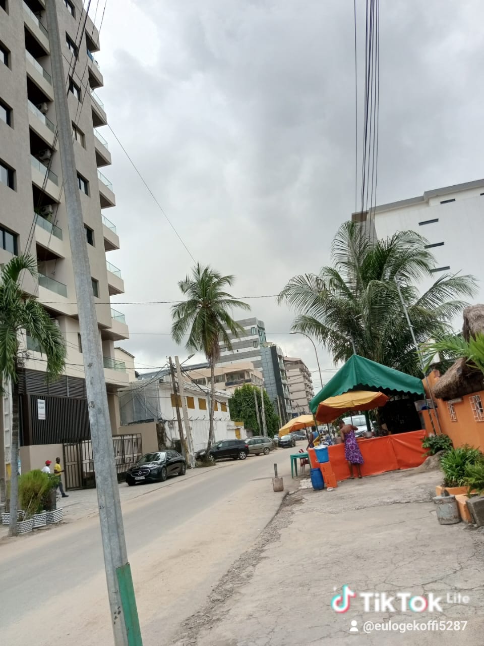 Magnifique appartement de 3 chambres salon en location à Abidjan zone4