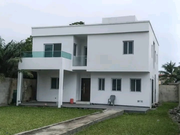 Vente Bassam mockeyville villa 5 pièces sur 600 m2