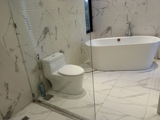 New and Gorgeous fully furnished 4 bed room apartment, at Old Airport.