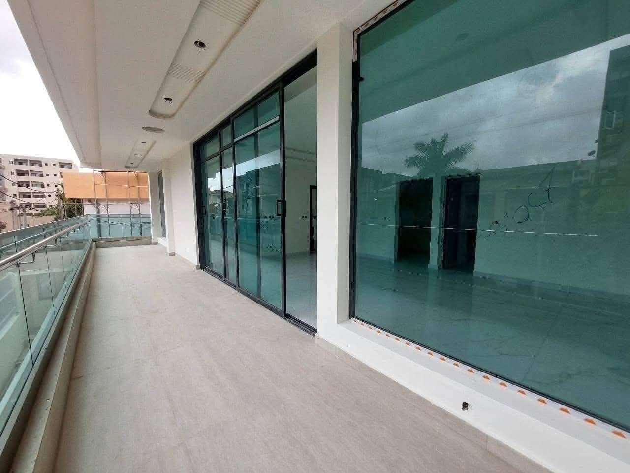 Une belle villa duplex neuve à vendre