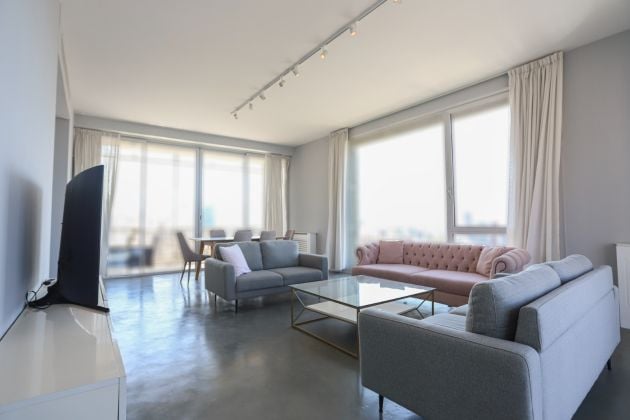 Apartamento amueblado | Excelente ubicación | Piscina | Gimnasio