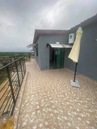 PENTHOUSE EN VENTE GRAND BASSAM NOUVELLE AUTOROUTE 
