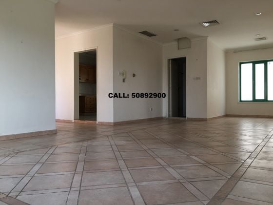 Ground Floor Big 3 Bedrooms Apartment In Salwa