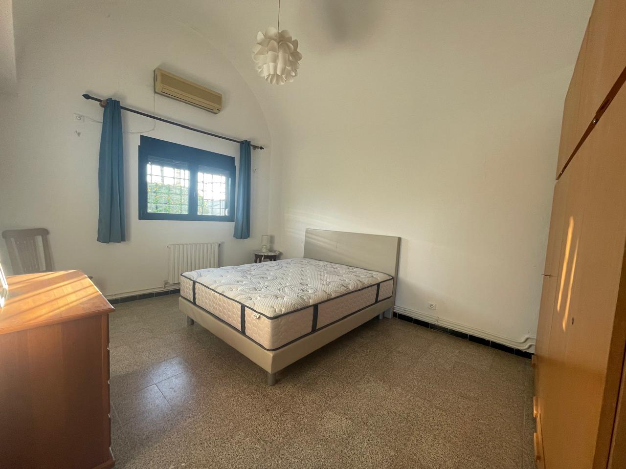 Maison très calme dans grande propriété arborée