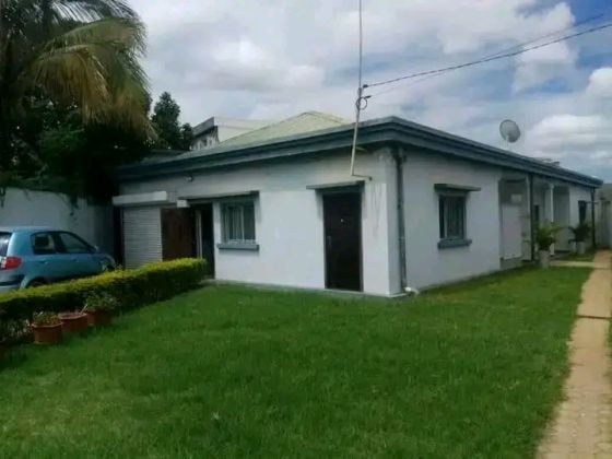 Loue une villa basse 