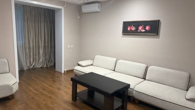 Bright and cozy 2 bedrooms apartment of 80 m2 in the city center