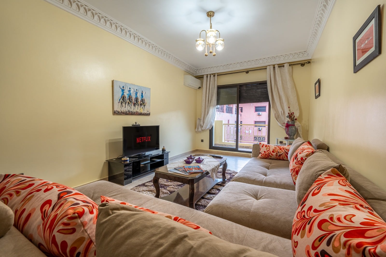 Joli appartement meublé à louer en plein centre ville à Marrakech Gueliz