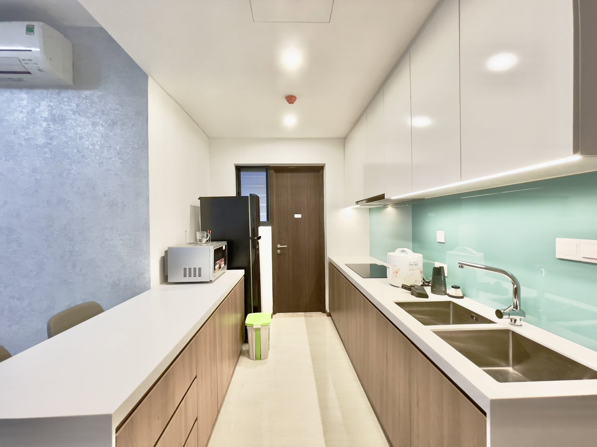 RIVER VIEW 2 BEDROOMS APARTMENT FOR RENT AT ONE VERANDAH