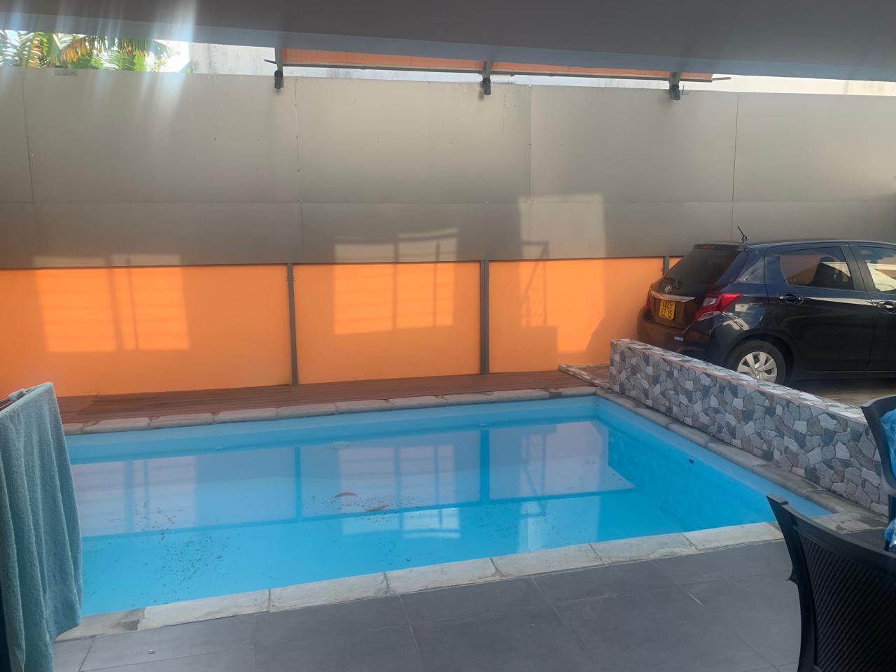 Villa with pool 200 meters from the beach of Pointe aux piments where you can snorkel between beautiful coral