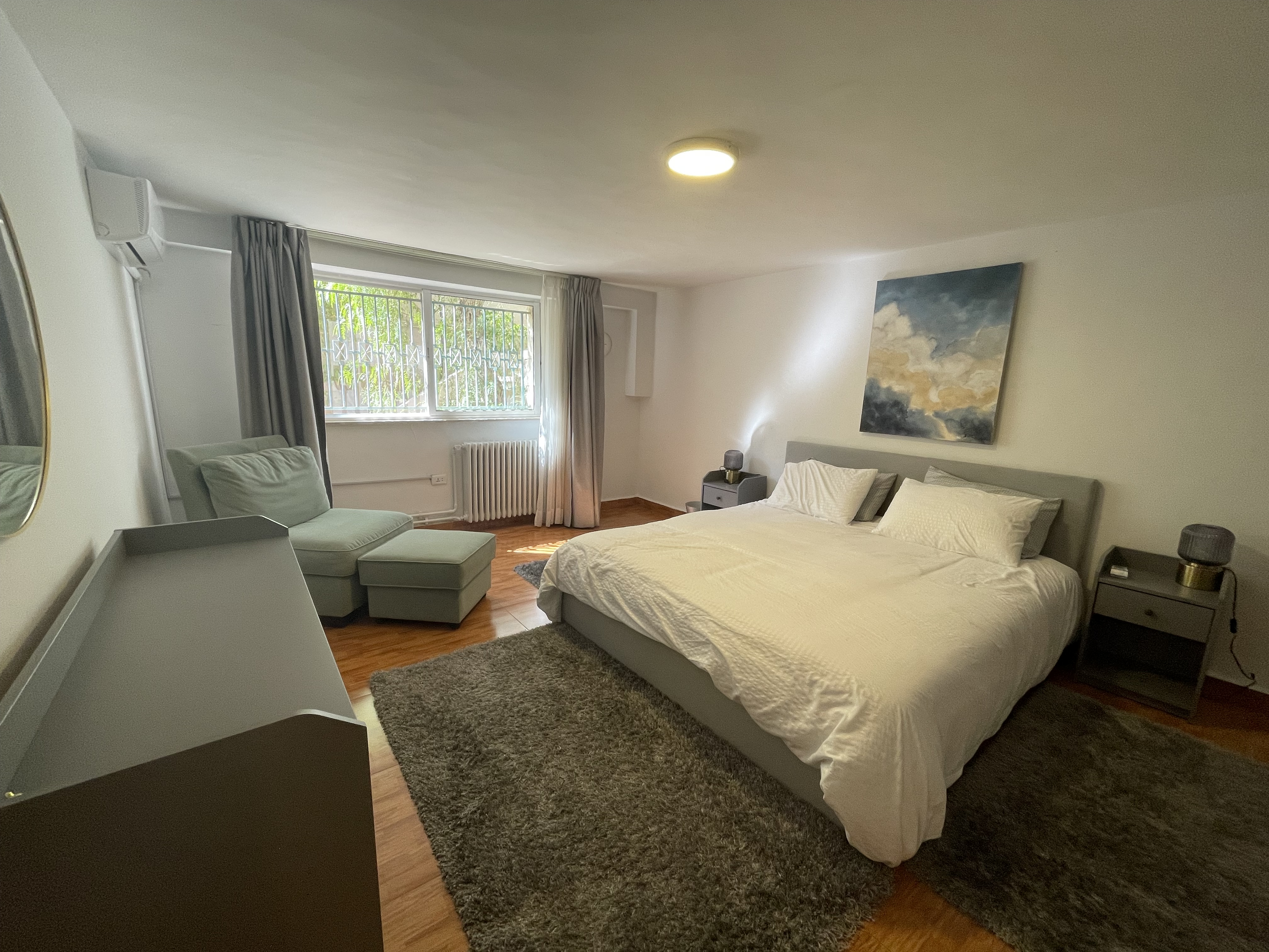 🌿 **Charming 2-Bedroom Apartment with Garden – Jabal Amman**