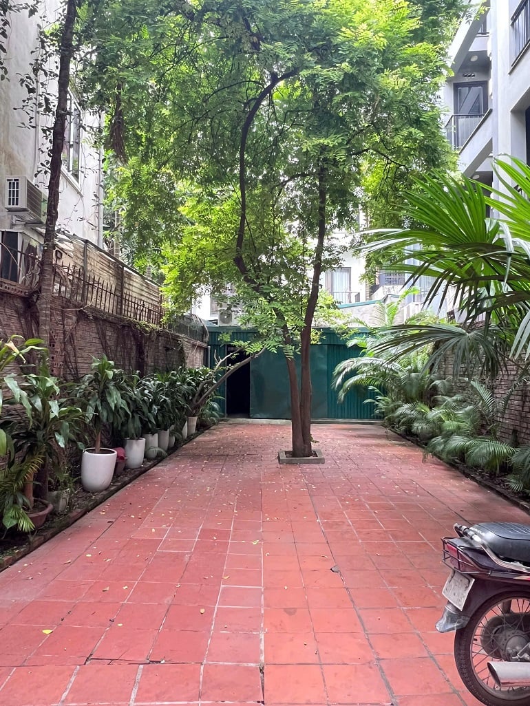 Nice house with 3 – bedroom in To Ngoc Van street, Tay Ho district for rent