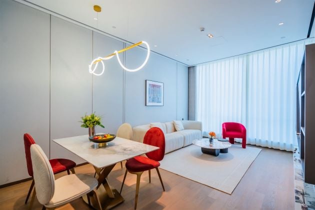 78th floor IFS apartment, have you ever lived so high ? 3bedrooms good for ...