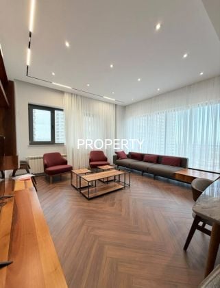 3 BR new modern apt in White City 