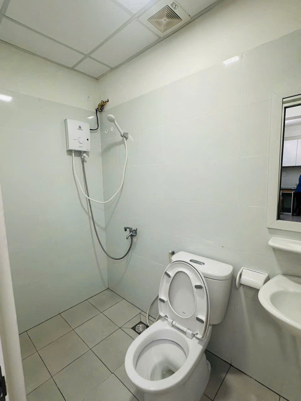 High-floor 2BR apartment at Nam Long II Central Lake — fully furnished and ready to move in ONLY ~$350/month