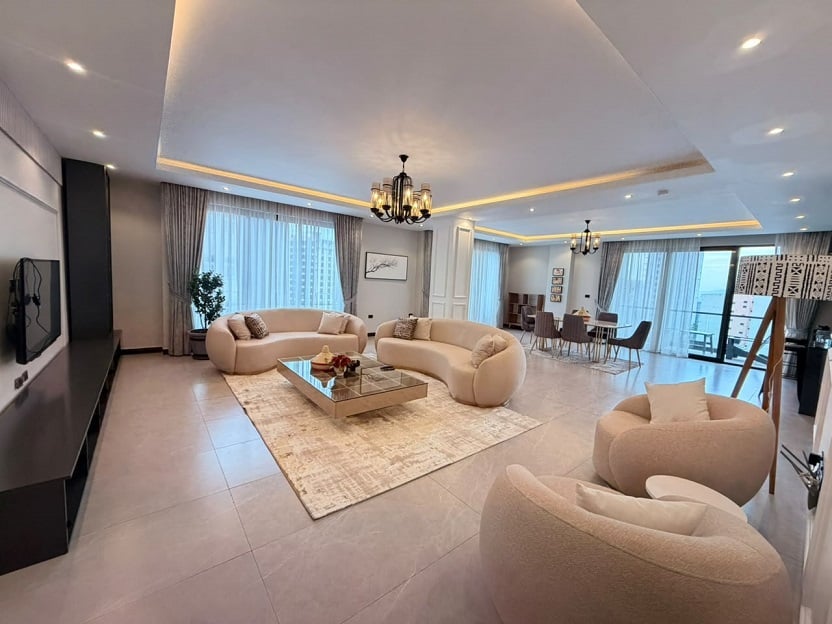 Very Luxurious (Top Standard) 3 bed room apartment