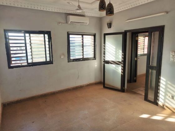 Appartement de 2 chambres à louer à torokorobougou 