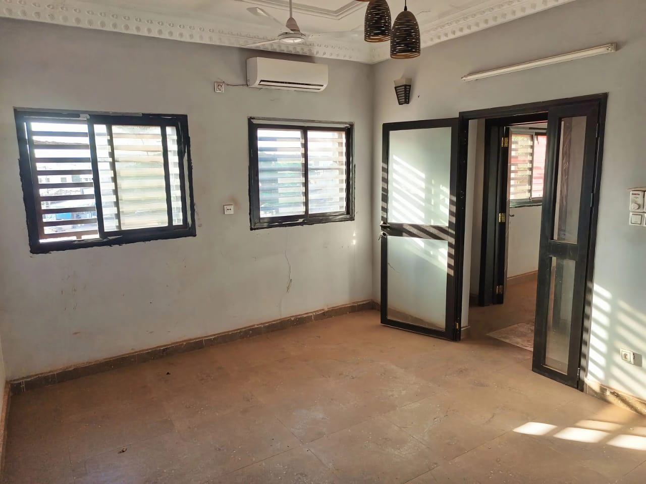 Appartement de 2 chambres à louer à torokorobougou