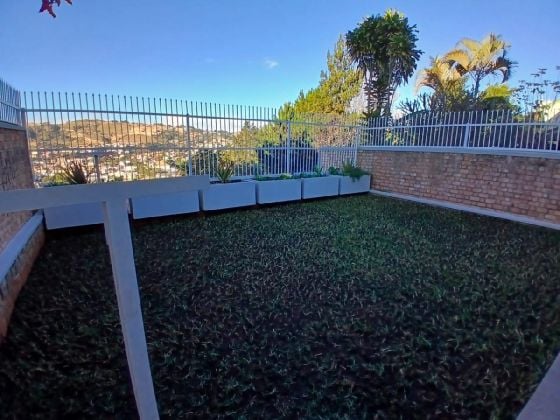 AMBATOBE MODERN RENOVATED 4-BEDROOM VILLA WITH GARDEN AND BEAUTIFUL VIEW ...