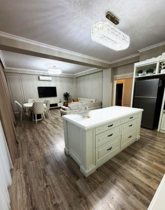 Apartment for rent in a White city.