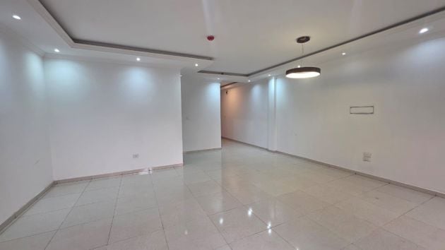 VENTE : MAGNIFIQUE APPARTEMENT SPACIEUX ET LUMINEUX, QUI DISTRIBUENT 3 ...