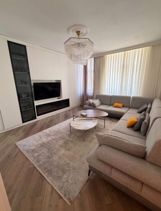 1 BR modern new apt Nizami street area 