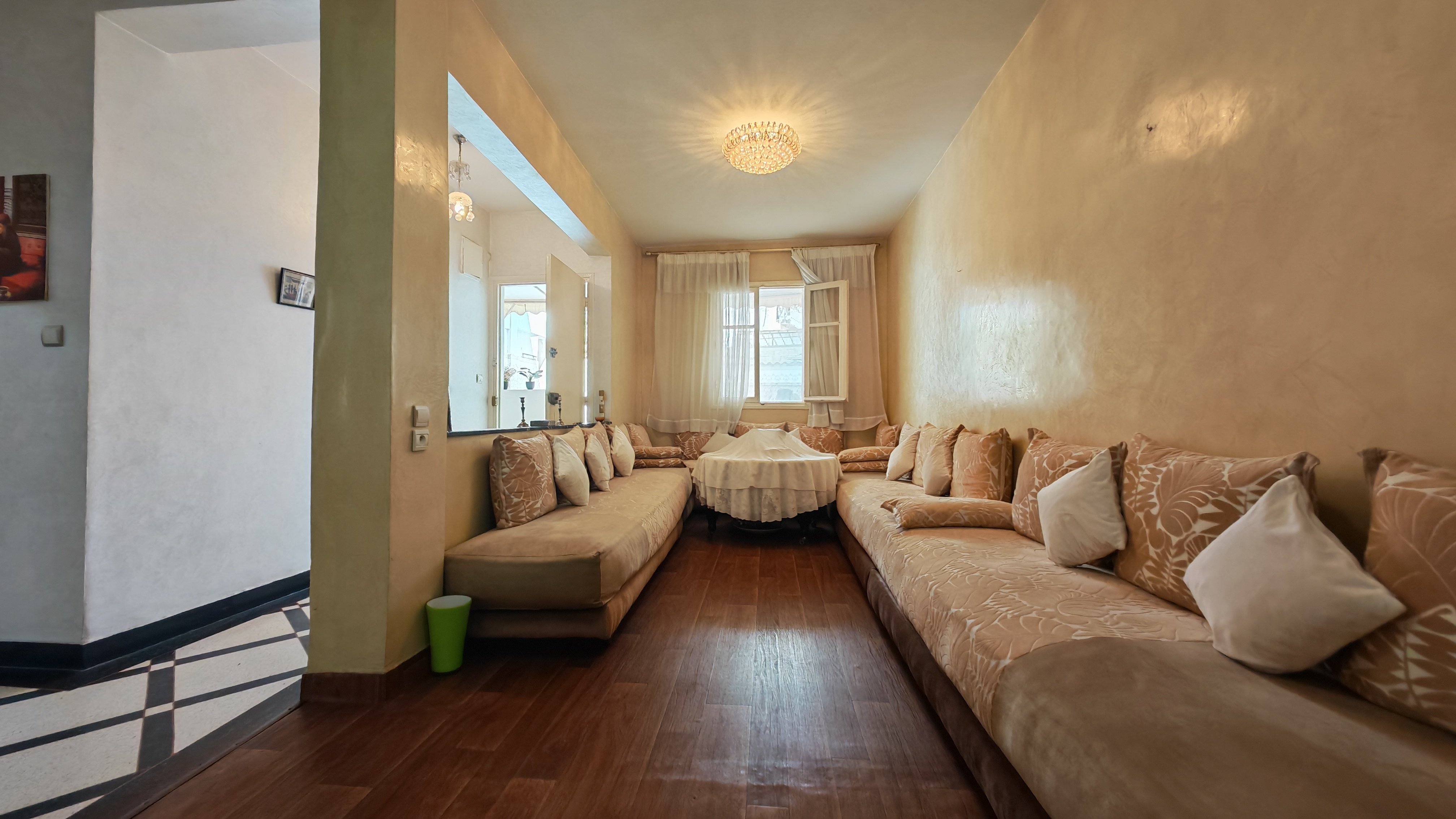 Appartement 99 m² + Terrasse 49 m² Casablanca Bd d'Anfa Direct Propriétaire