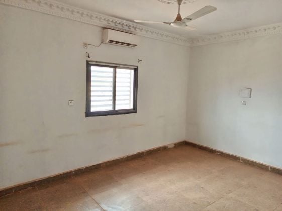 Appartement de 3 chambres à louer à torokorobougou 
