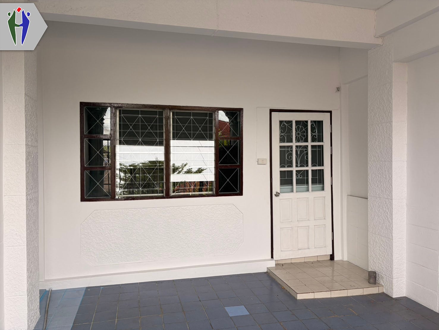 Townhouse Soi. Nerplubwan Central Pattaya, New Renovation, close to market