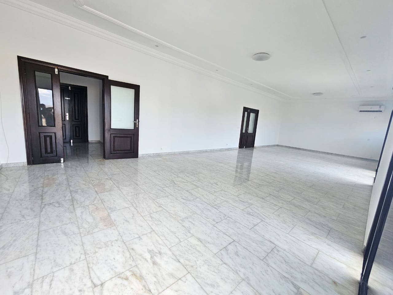 ZONA 4 – APPARTAMENTO DI LUSSO SUL TETTO IN AFFITTO 7° piano – Rue Docteur Blanchard