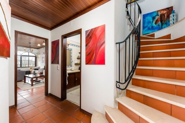 Appartamento duplex con 4 camere da letto di 155 m², situato nella ...