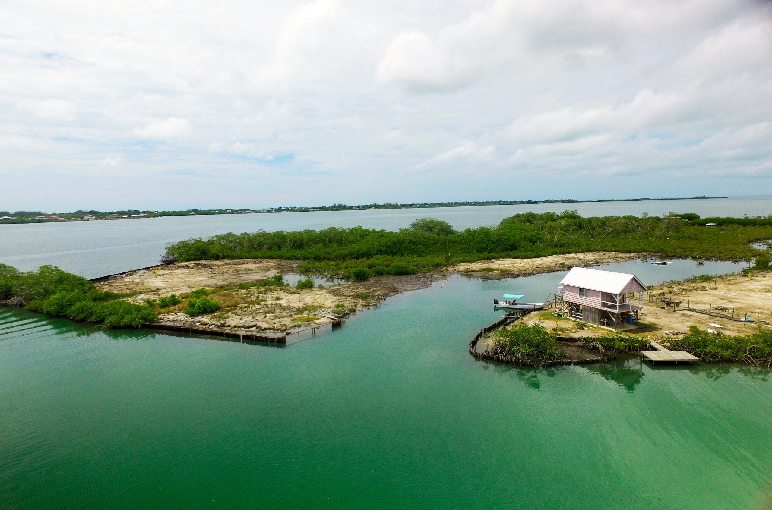 Isla privada de 4,39 acres en la laguna de Placencia.