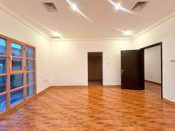 Three bedroom apartment with balcony for rent in salwa ,next to BSK