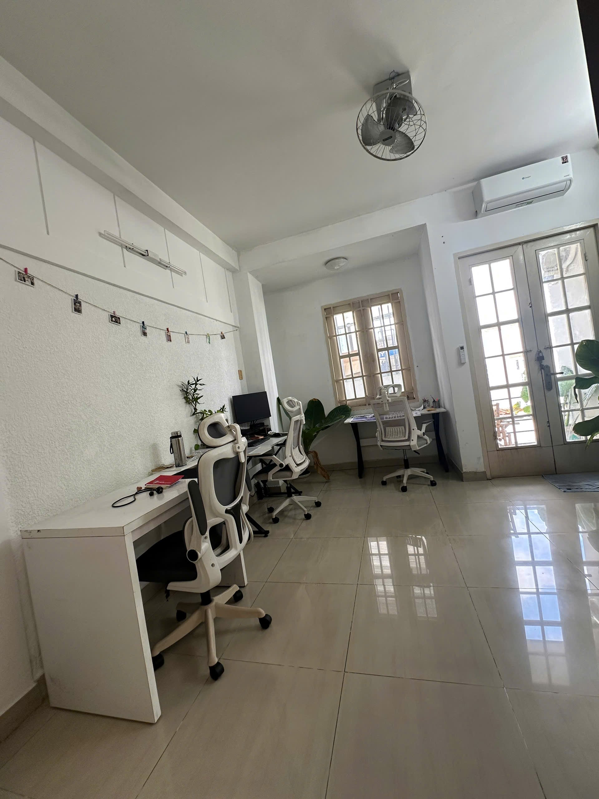 HOUSE FOR RENT IN TRAN NAO STREET (NEXT TO THAO DIEN AREA) DISTRICT 2, HCMC