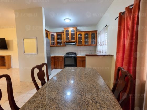 Magnifique bungalow de 3 chambres et 2 salles de bain, très bien ...