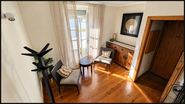 Cozy T2 Duplex with Sunrise and Sunset view to river