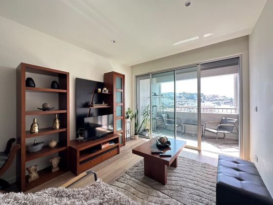Modern 1-Bedroom Apartment with Balcony and Parking in Braga, Portugal