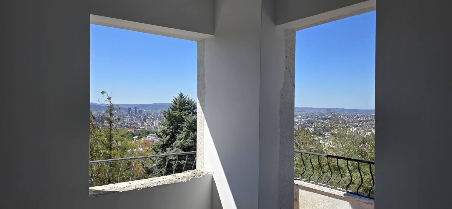 Owner sale: Apartament 2+1, 120 m², panoramic views – Linzë, Tiranë.