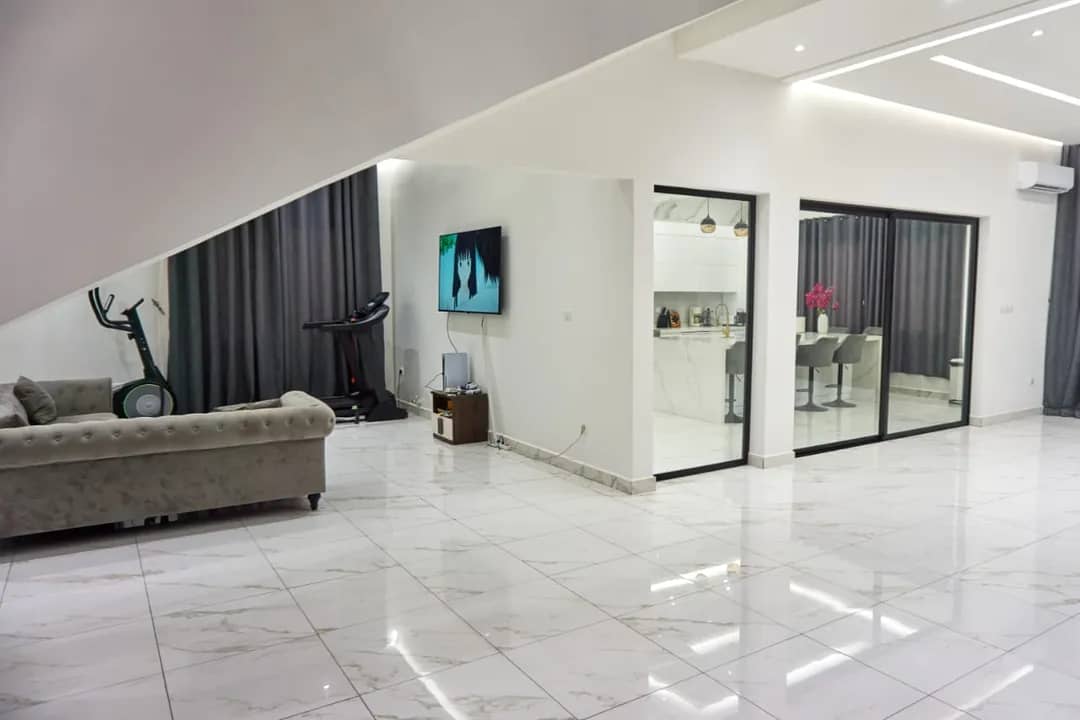 Beautiful villa for rent at the wharf