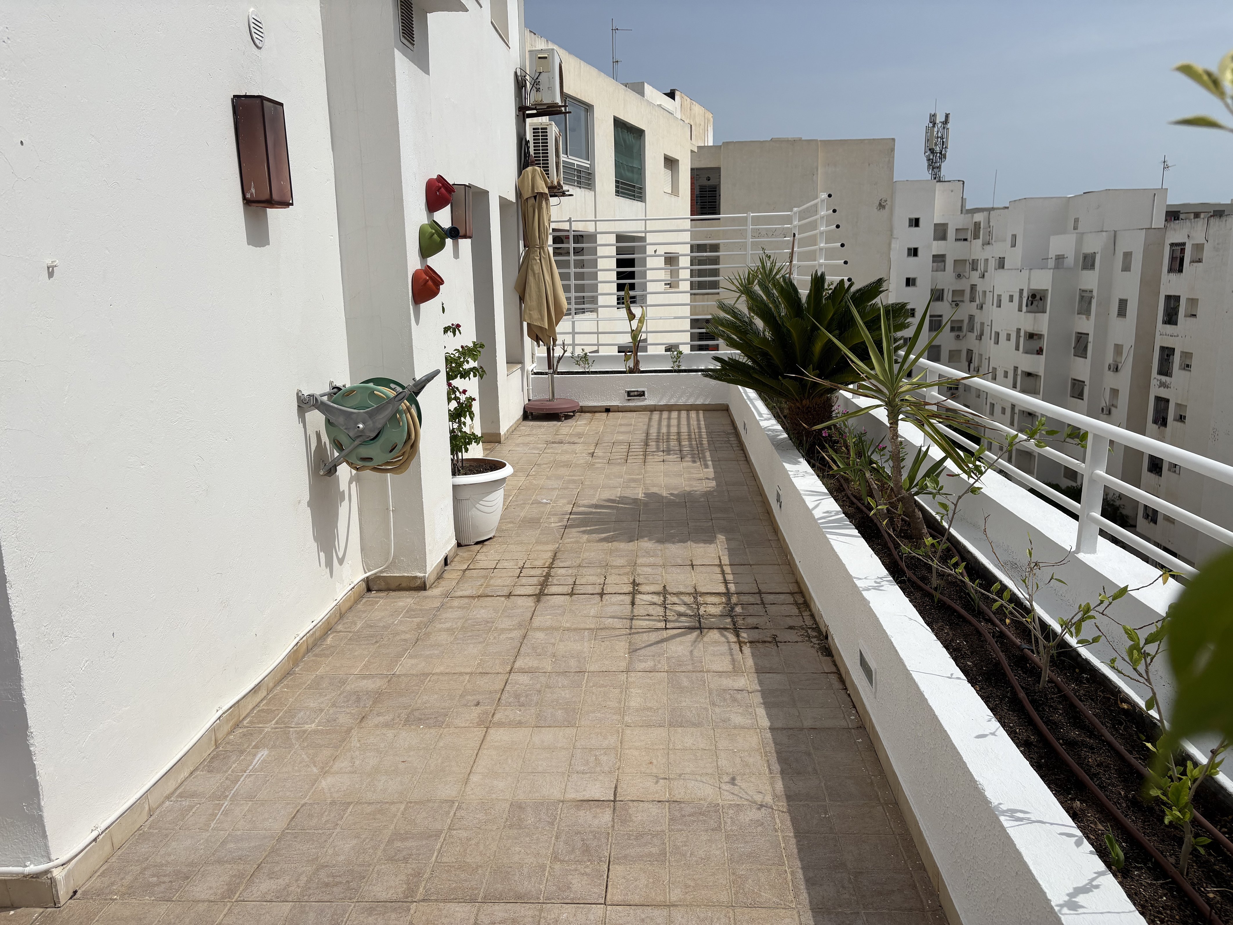 Duplex richement meublé à louer – Ain Zaghouan Cité les Palmeraies