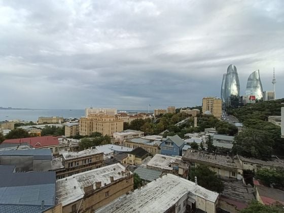 New 2 BDR flat close to İcheri Sheher metro and Old City