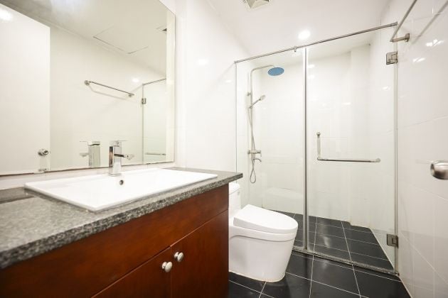 Nice 2 – bedroom apartment in Xom Chua street, Tay Ho district for ...