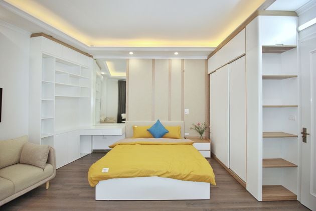 Nice, modern studio apartment in Van Cao street, Ba Dinh district for rent