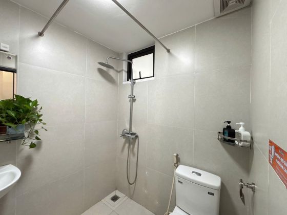 Nice, modern studio apartment in Trinh Cong Son street, Tay Ho district ...